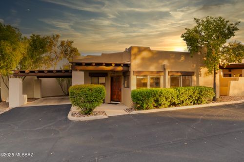 8570 E Flower Hill Dr, Tucson, AZ, 85750 | Card Image