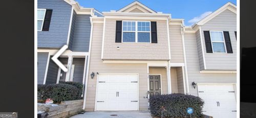 915 Highwood Ln, East Point, GA, 30344-2152 | Card Image
