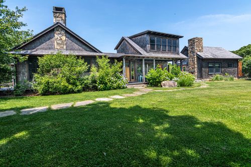 15 Old Farm Rd, Chilmark, MA, 02535-2813 | Card Image