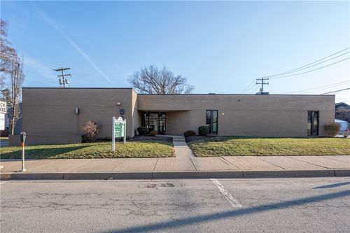 600 Ligonier St, Latrobe, PA, 15650-1423 | Card Image