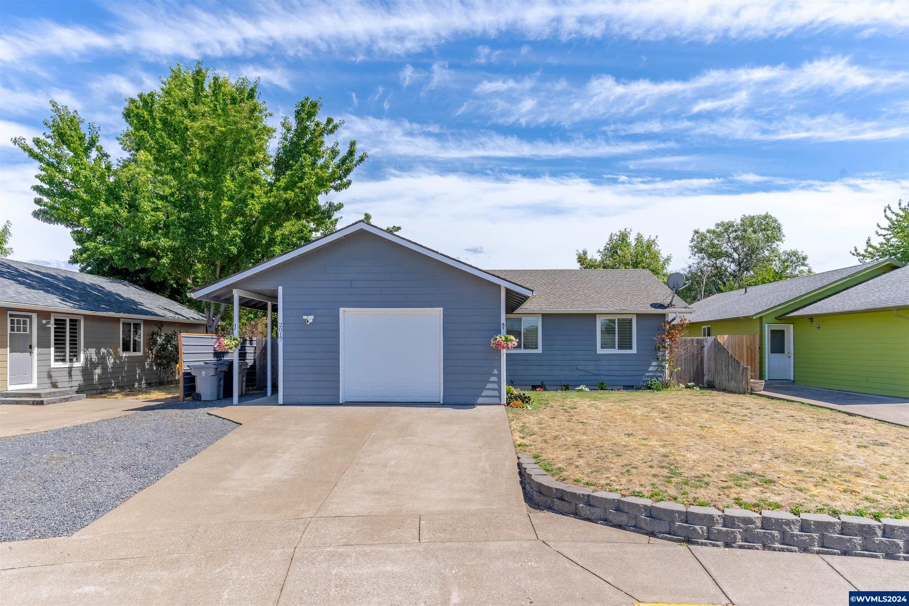 Cypress Ct, Lebanon, OR 97355