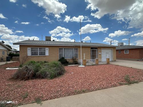 8108 Catalpa Lane, El Paso, TX, 79925 | Card Image