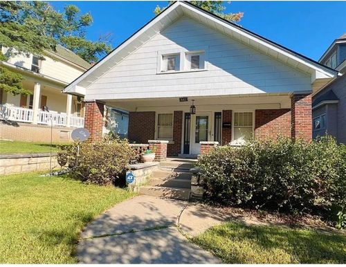 842 Barnett Ave, Kansas City, KS, 66101-3018 | Card Image
