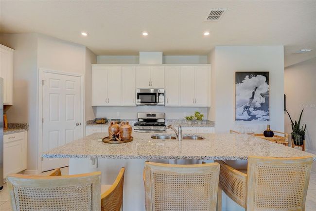 1063 Patriot Loop, House other with 4 bedrooms, 2 bathrooms and null parking in HAINES CITY FL | Image 16