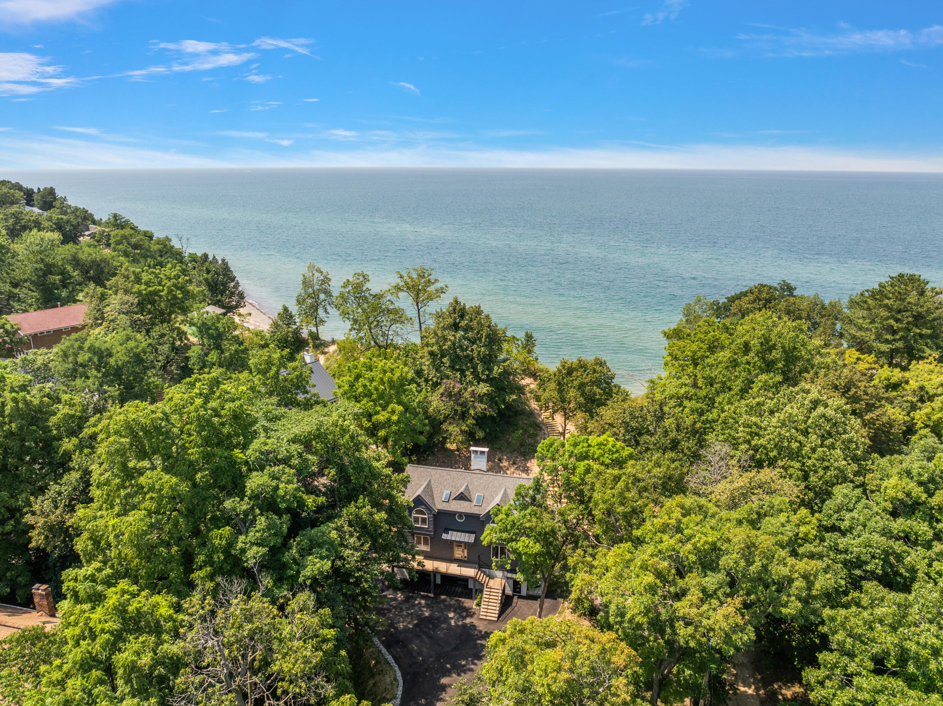 Notre Dame Ave, Stevensville, MI 49127