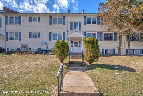 250B Sawmill Rd, Brick, NJ, 08724 | Card Image