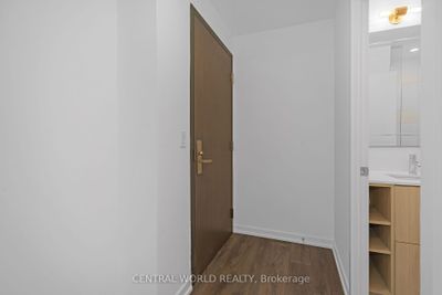 2210 - 50 Forest Manor Rd, Condo with 2 bedrooms, 2 bathrooms and 1 parking in Toronto ON | Image 3