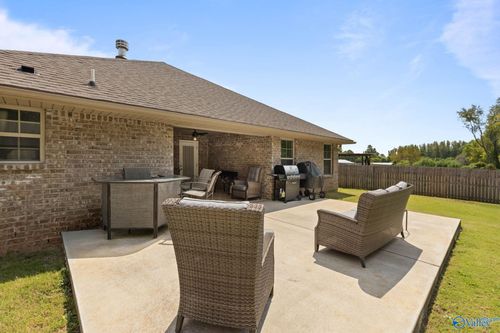 125 Bingham Way, New Market, AL, 35761-7203 | Card Image