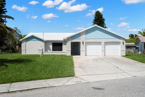 7439 Vienna Ln, PORT RICHEY, FL, 34668-4342 | Card Image