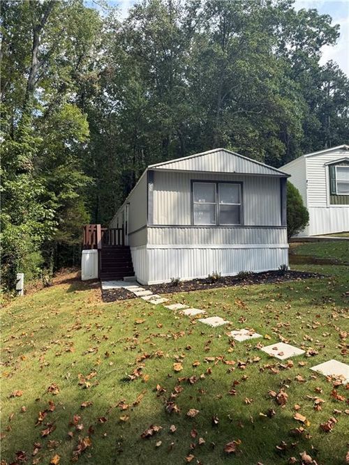 7631 Dallas Hwy, Douglasville, GA, 30134-5701 | Card Image