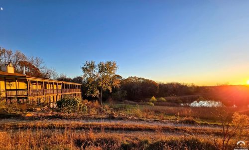 2140 Phillips Rd, Perry, KS, 66073-4023 | Card Image