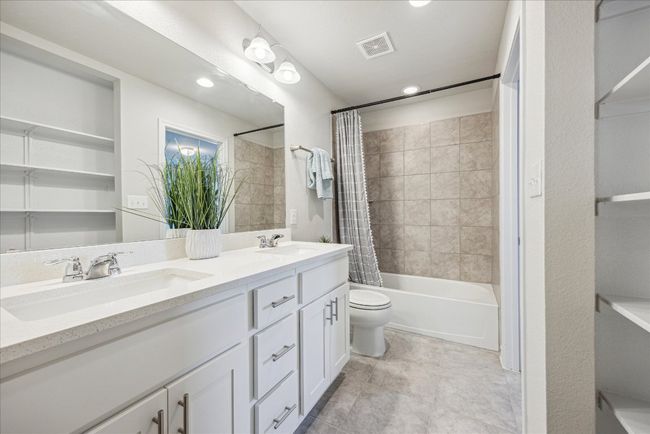 361 Silktassel Way, House other with 3 bedrooms, 3 bathrooms and 2 parking in Buda TX | Image 23