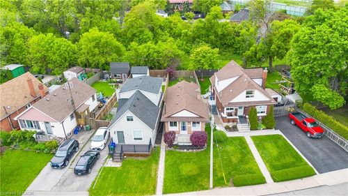 787 Knox Ave, Hamilton, ON, L8H6K9 | Card Image