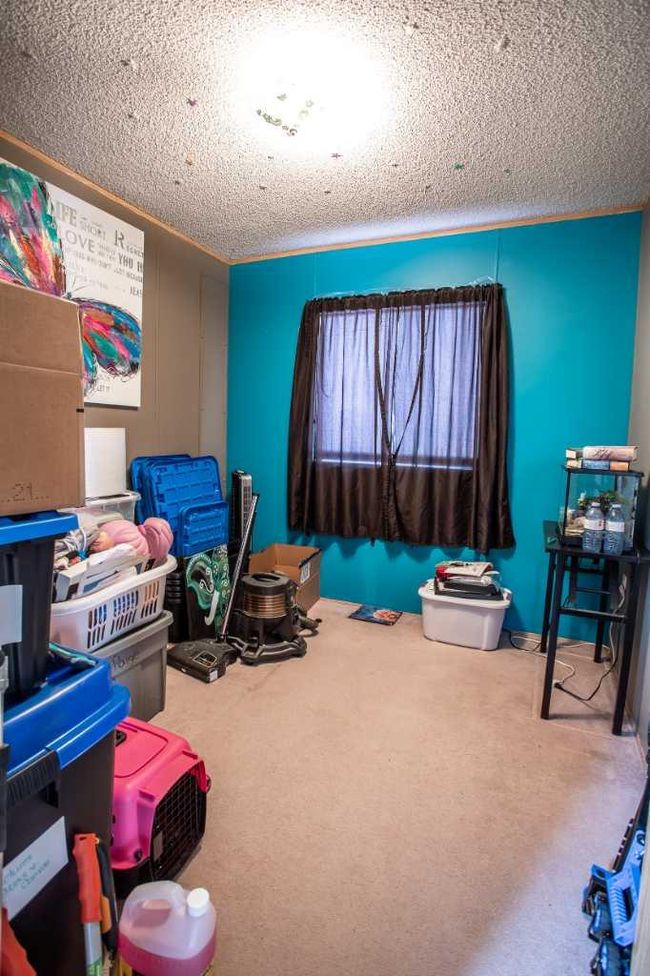 11008 103 Street, House other with 3 bedrooms, 2 bathrooms and 2 parking in High Level AB | Image 21