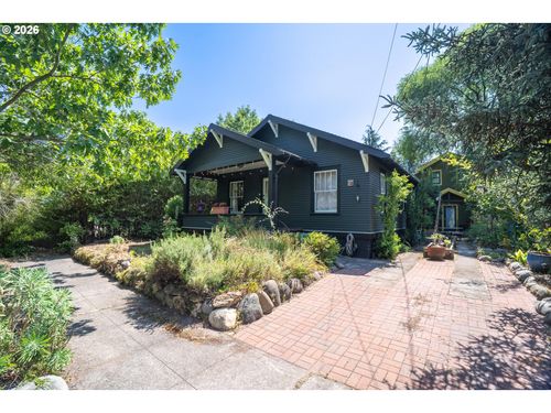 5724 Ne Hoyt St, Portland, OR, 97213-3177 | Card Image