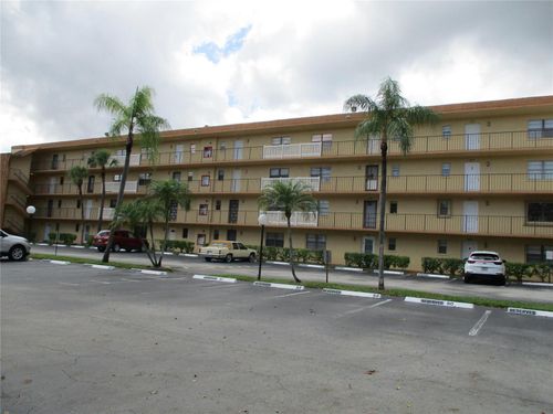 312-9273 Sw 8th St, Boca Raton, FL, 33428-6806 | Card Image