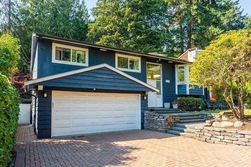 4393 Glencanyon Dr, North Vancouver, BC, V7N4B4 | Card Image