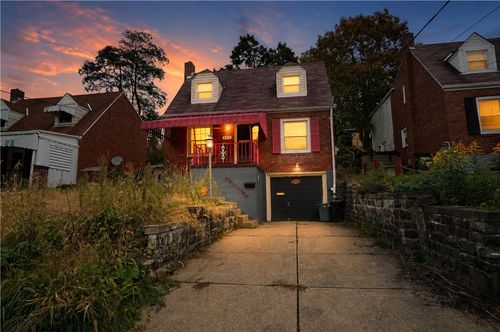 229 Fordyce St, Pittsburgh, PA, 15210-3237 | Card Image