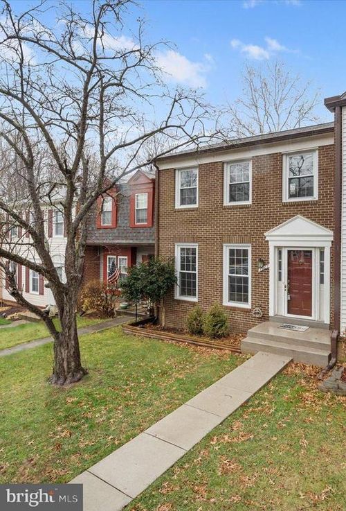 7907 Forest Path Way, SPRINGFIELD, VA, 22153-2605 | Card Image