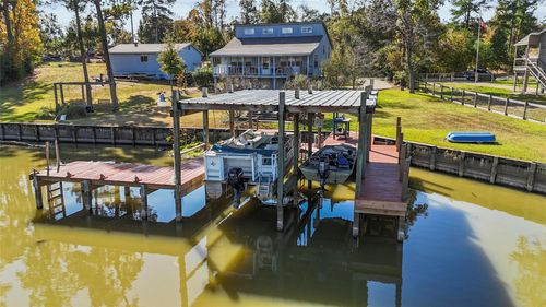 1161 Creeklake Dr, Onalaska, TX, 77360 | Card Image