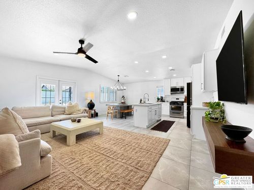 73193 Catalina Way, Palm Desert, CA, 92260-2801 | Card Image