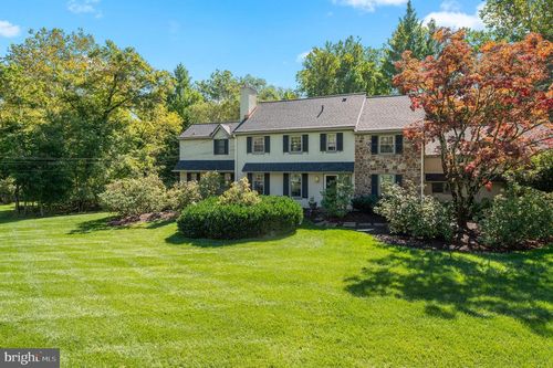 4100 Meadow Ln, NEWTOWN SQUARE, PA, 19073-1612 | Card Image