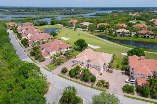 unit-202d-9435 Discovery Ter, BRADENTON, FL, 34212-5115 | Card Image