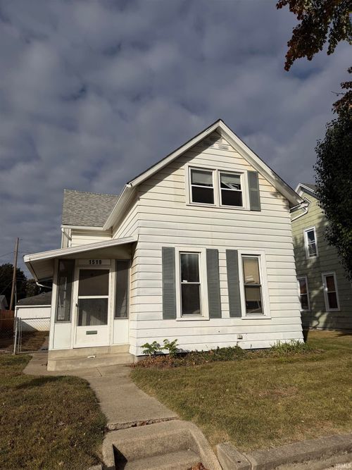 1519 Andrew St, Fort Wayne, IN, 46808-2618 | Card Image