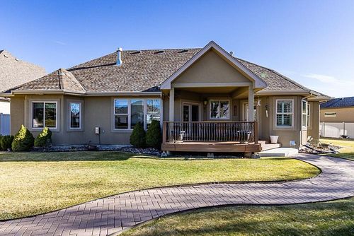 2722 Smarty Jones Ln, Rock Springs, WY, 82901-7709 | Card Image