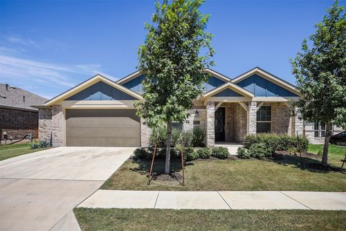 7108 Garnet Mill Ln, Austin, TX, 78744-8721 | Card Image