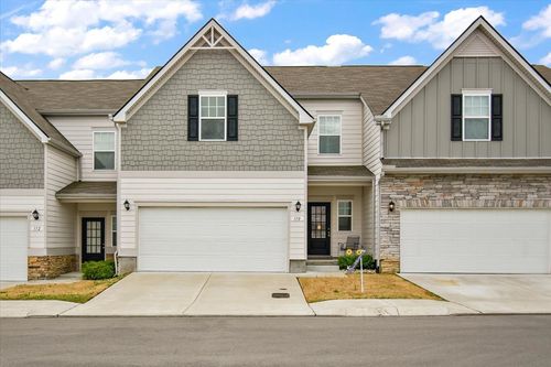 110 Townsend Ave, Shelbyville, TN, 37160-9802 | Card Image