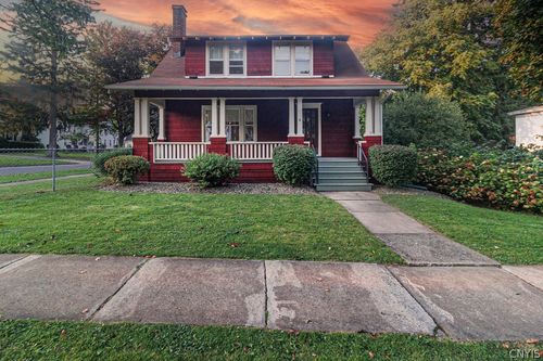 6 Sanger Ave, New Hartford, NY, 13413-2602 | Card Image