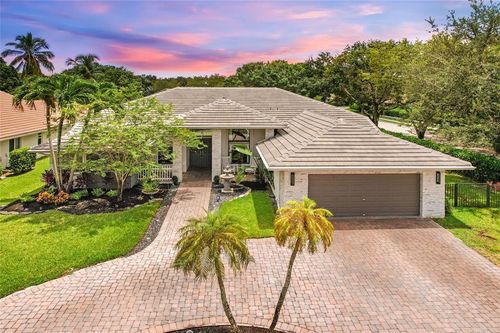 4911 Nw 96th Dr, Coral Springs, FL, 33076-2450 | Card Image