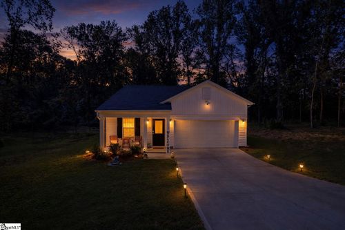 112 Heather Gln, Clinton, SC, 29325-7285 | Card Image