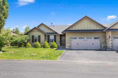461 Booshway St, Driggs, ID, 83422-5077 | Card Image
