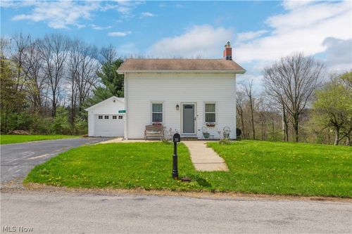 10716 Green Road, Wakeman, OH, 44889 | Card Image