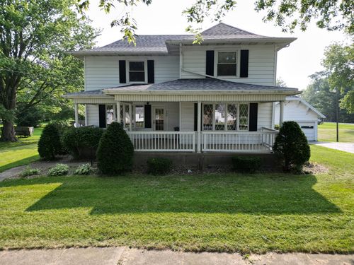 206 S Main St, Iroquois, IL, 60945-2112 | Card Image