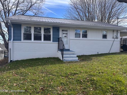 605 Cedar St, Columbia, KY, 42728-1516 | Card Image