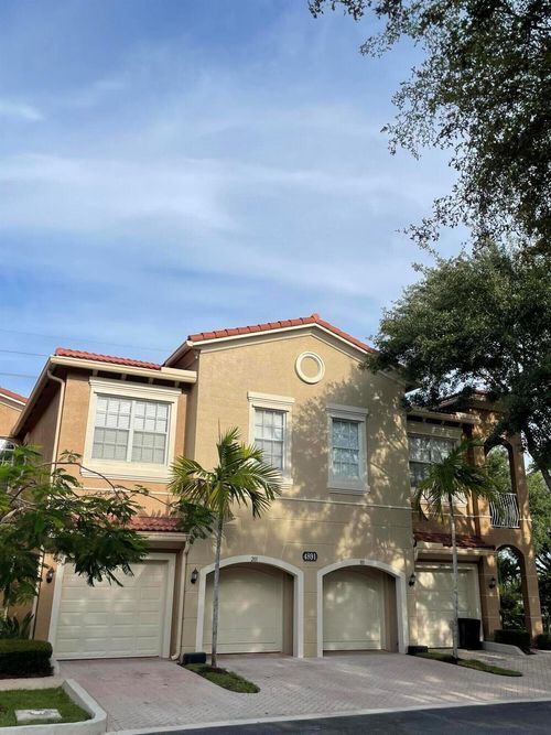 201-4891 Bonsai Circle, Palm Beach Gardens, FL, 33418 | Card Image