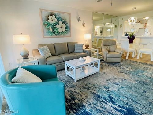 3003-153 Gabriel Cir, NAPLES, FL, 34104-8434 | Card Image