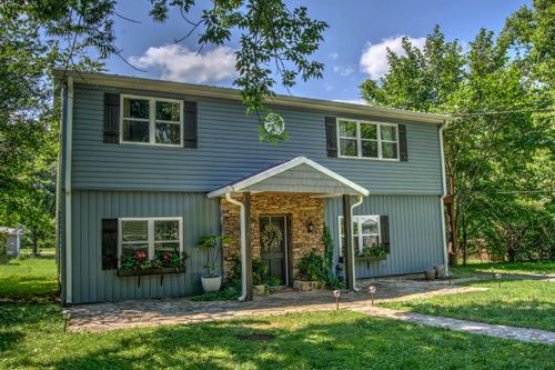 176 Poplar Ave, Trenton, GA, 30752-2839 | Card Image