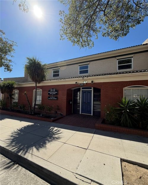 b-6741 Friends Ave, Whittier, CA, 90601 | Card Image