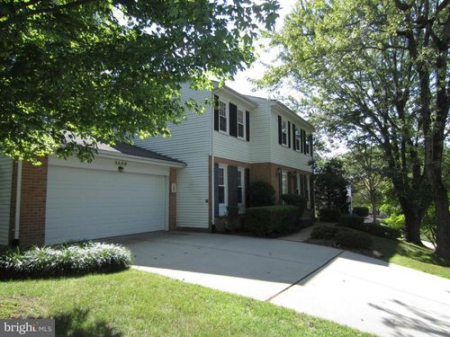 3509 Kings Cross Rd, ALEXANDRIA, VA, 22303-1015 | Card Image