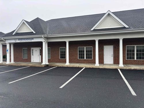 203-and-204-1557 Commerce Rd, STAUNTON, VA, 24401 | Card Image