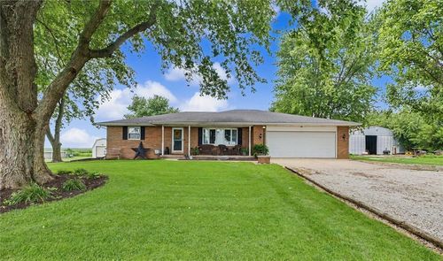 2920 N 1100 East Rd, Mansfield, IL, 61854-6834 | Card Image