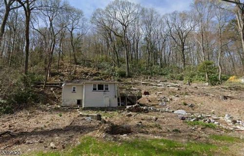 113 Warwick Tpke, Hewitt, NJ, 07421-2803 | Card Image