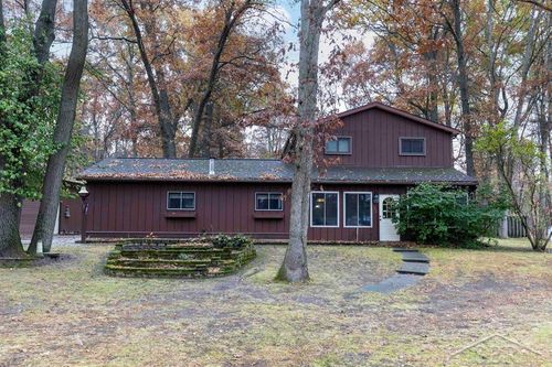 773 W Erin Ct, Midland, MI, 48640-9122 | Card Image