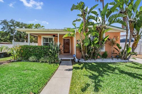 208 Como Street, Tampa, FL, 33606 | Card Image