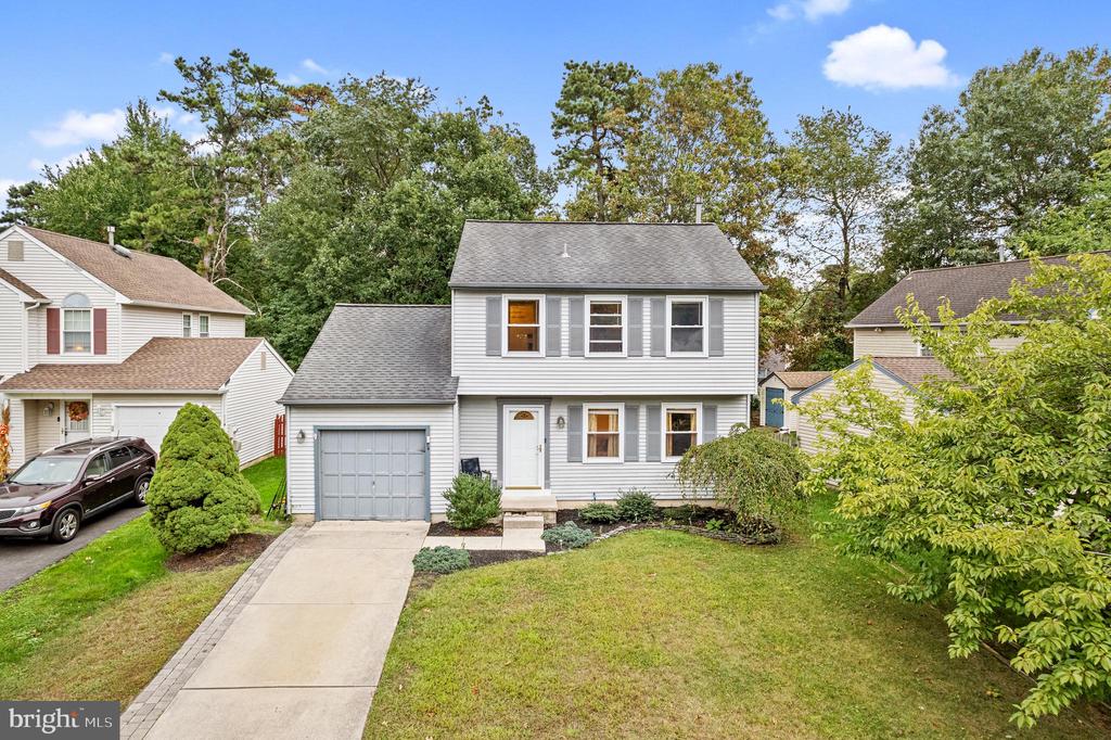 Woodstream Dr, Atco, NJ 08004