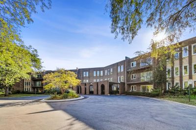 316 - 1500 Sandstone Drive, Condo with 2 bedrooms, 2 bathrooms and 2 parking in Wheeling IL | Image 3